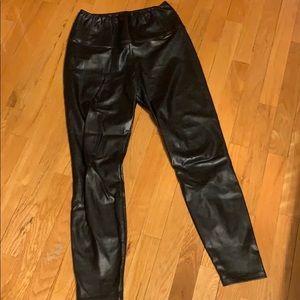 Aritzia Wilfred Free Leather Leggings